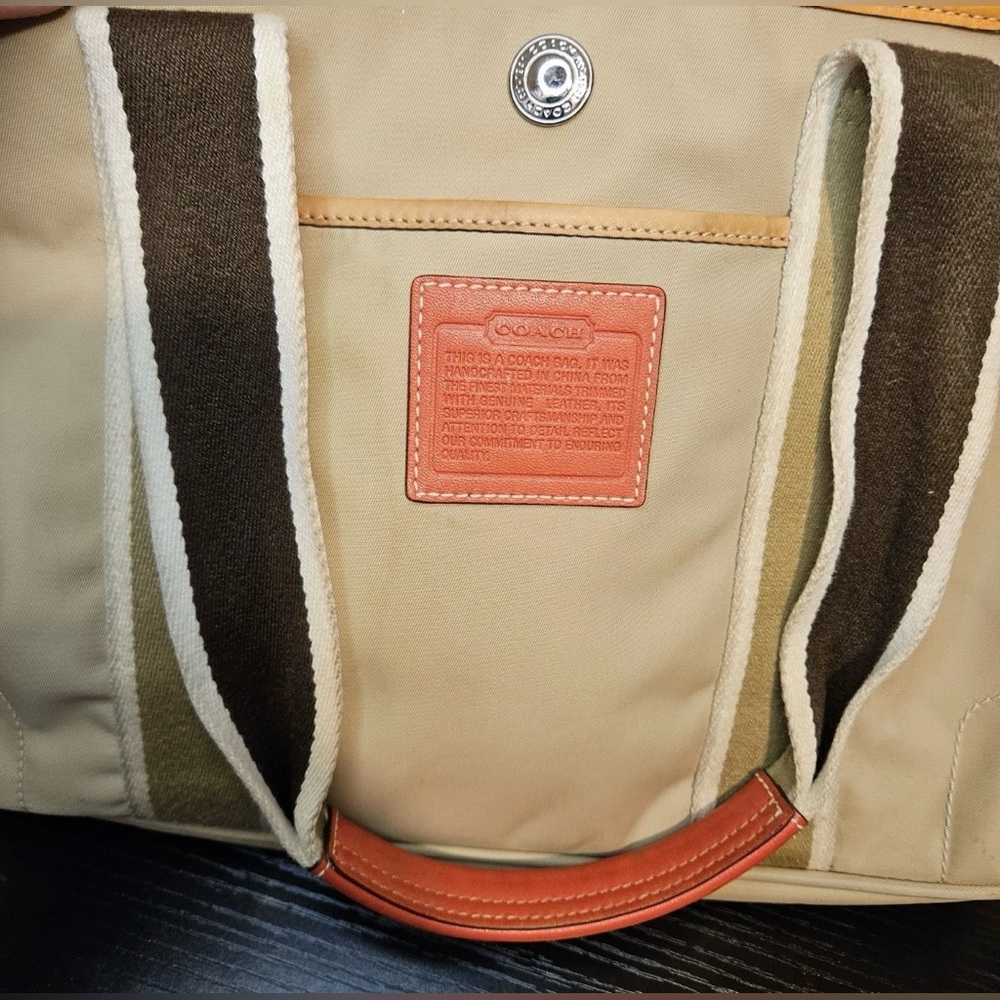 Coach Vintage Hampton Tote Handbag | Y2K Nylon & Leather | Authentic - Picture 8 of 11